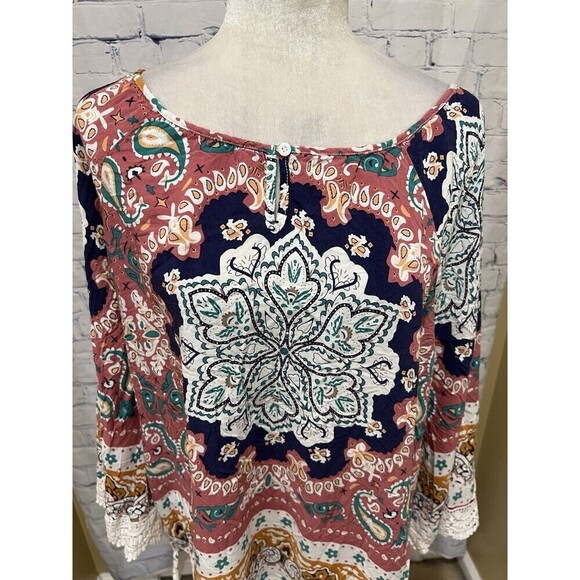 Suzanne Betro paisley boho Rayon Belle Sleeve Lace Accent top size 4x - Picture 2 of 5
